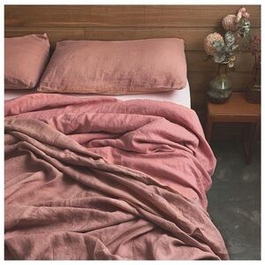 Full size Dazed but Amazed tonal 02 duvet and fitted sheet